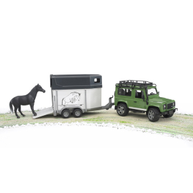 Bruder Land Rover Defender Station Wagon mit Pferdeanhänger