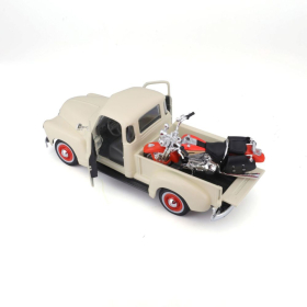 Maisto Chey Pickup 1950 + Harley Davidson Heritage 1:24