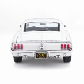 Maisto Ford Mustang GT Cobra 1968 weiss 1/18