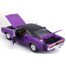 Maisto Dodge Charger R/T 1969 1/18 violett