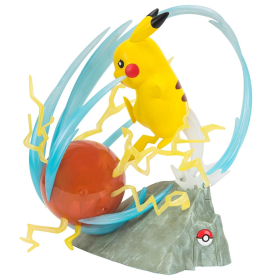 Jazwares Pokémon Statue Pikachu 33cm Deluxe / mit Lichtfunktion