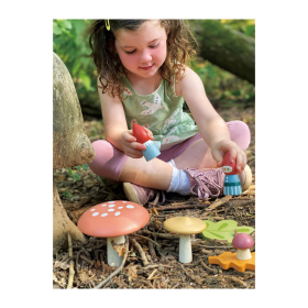 Tender Leaf Toys Familie Waldzwerge